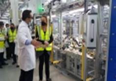 Marta Gastón visita la empresa Valeo Térmico
